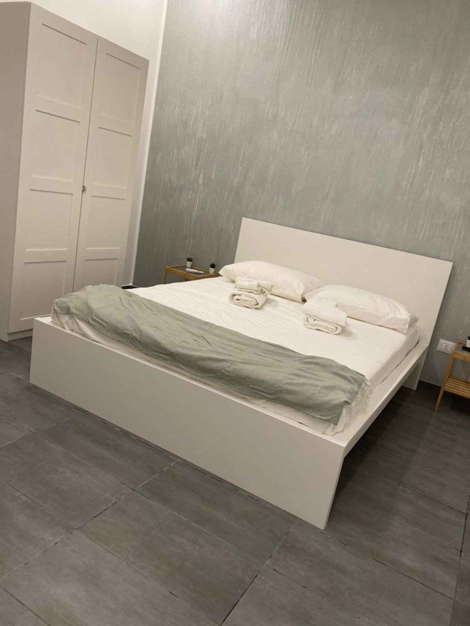 Dionisio Apartments Syracuse Ngoại thất bức ảnh