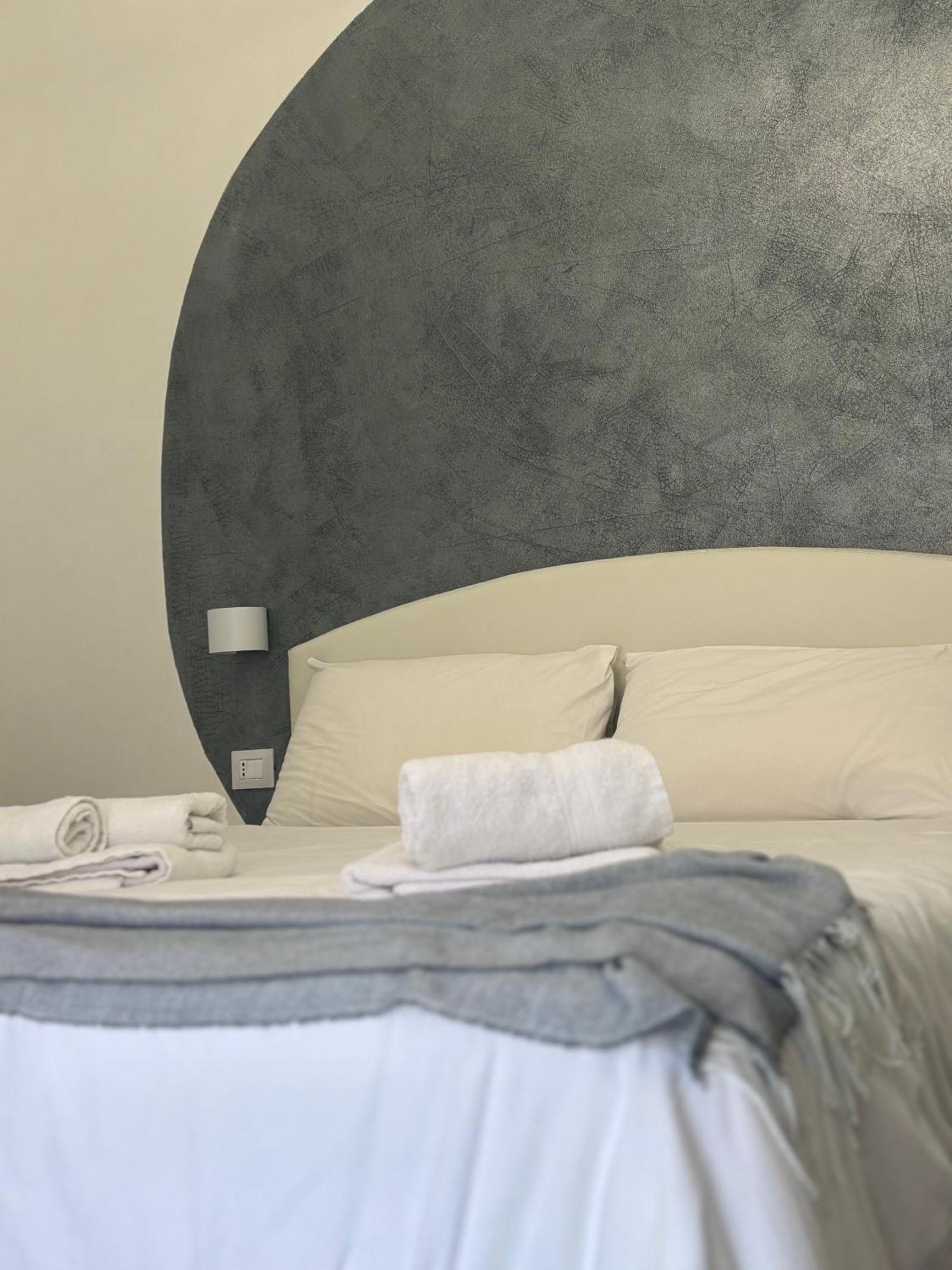 Dionisio Apartments Syracuse Ngoại thất bức ảnh