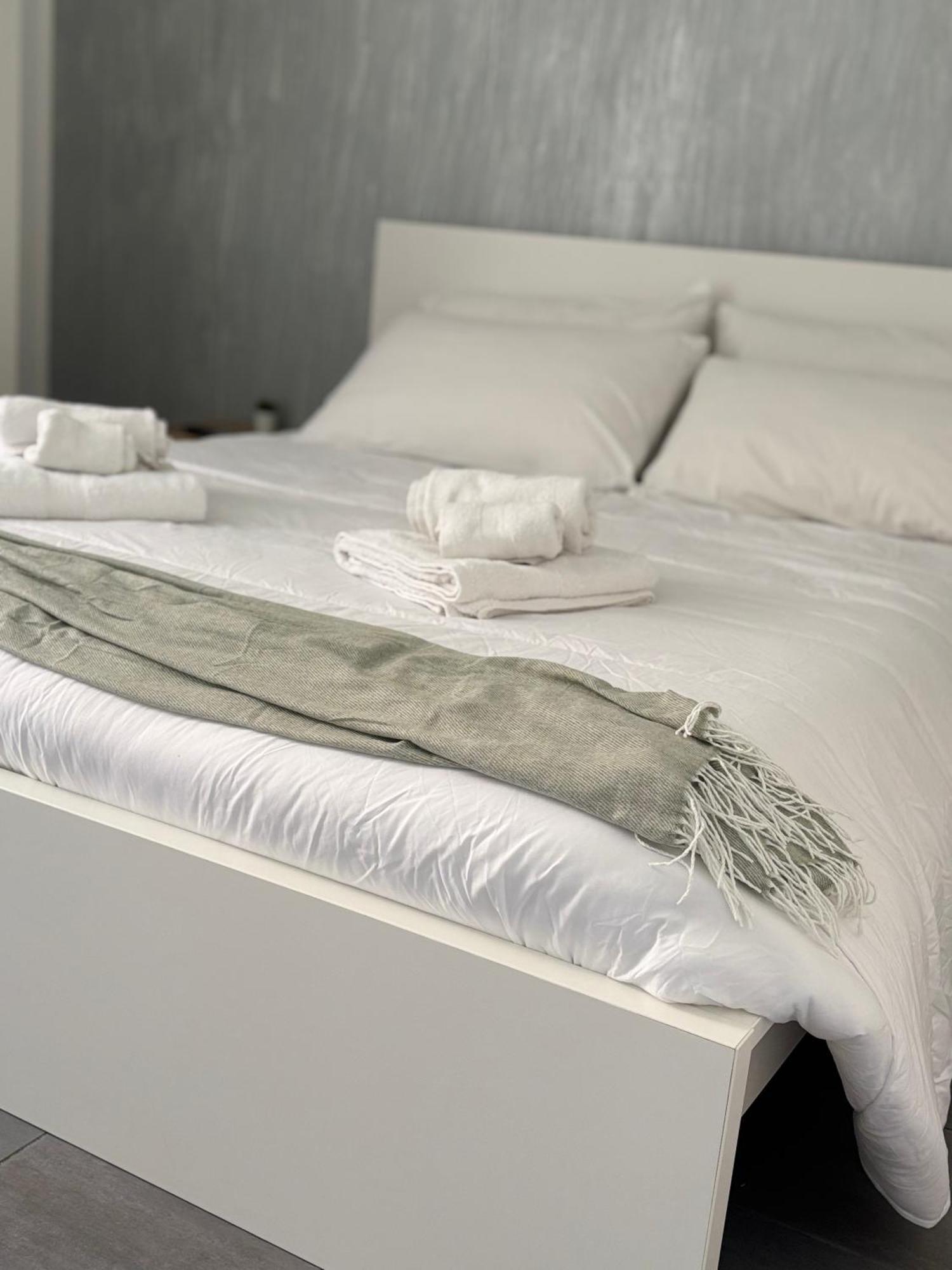 Dionisio Apartments Syracuse Ngoại thất bức ảnh